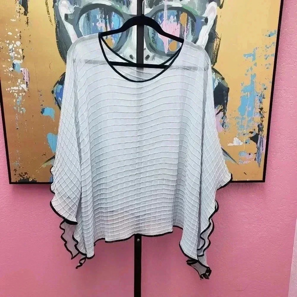 2 Chic Gray/Blue Poncho - Picture 1 of 4